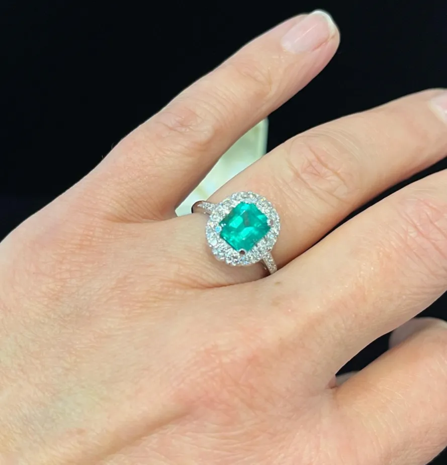 1950s 2.10ct Emerald Cluster Ring