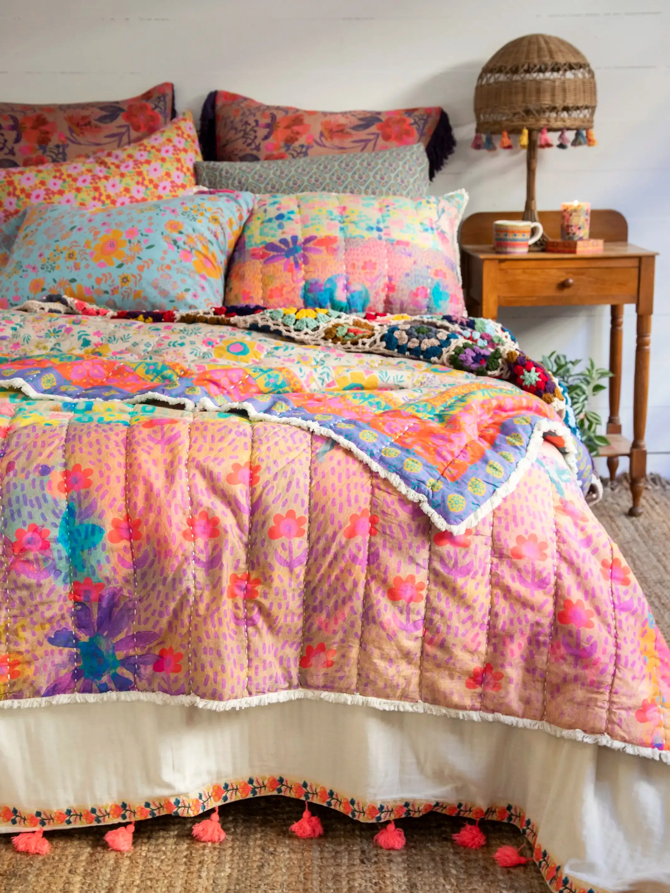 Bungalow Reversible Cotton Quilt - Live Happy