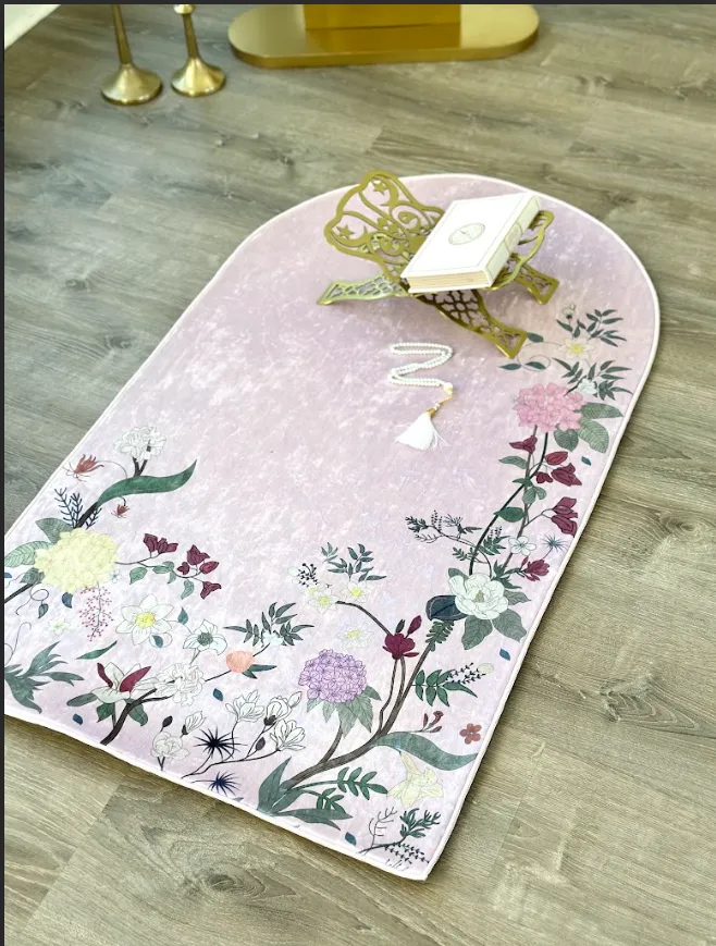 Floral crushed ice velvet Anti-Slip Prayer mats with carrying case