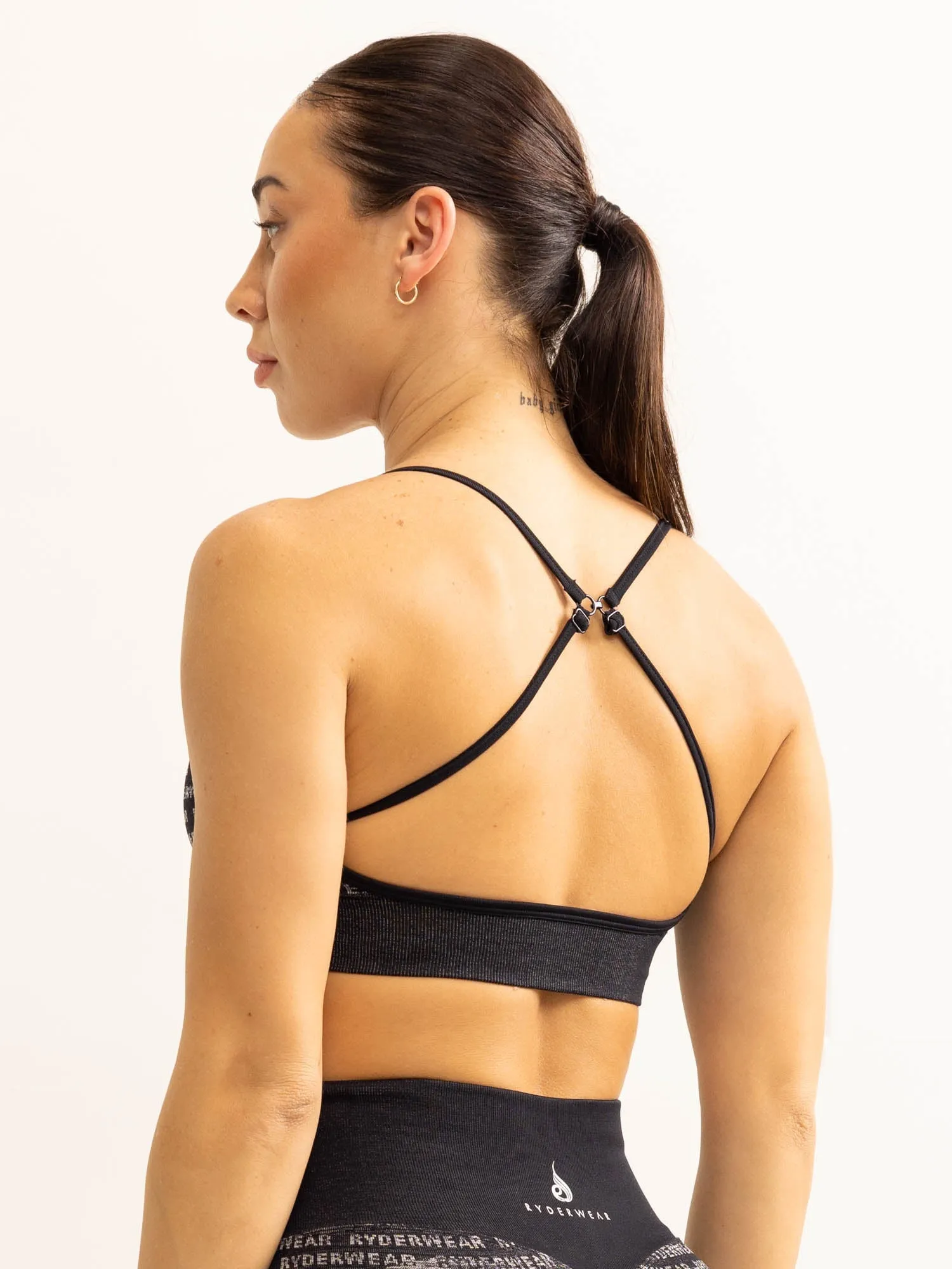 Logo Lux Seamless Sports Bra - Black