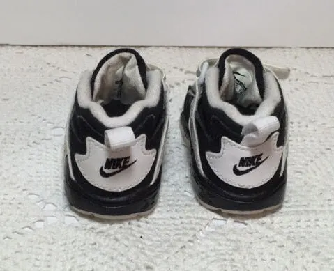 Nike Diamond Turf Shoes Toddler 4C