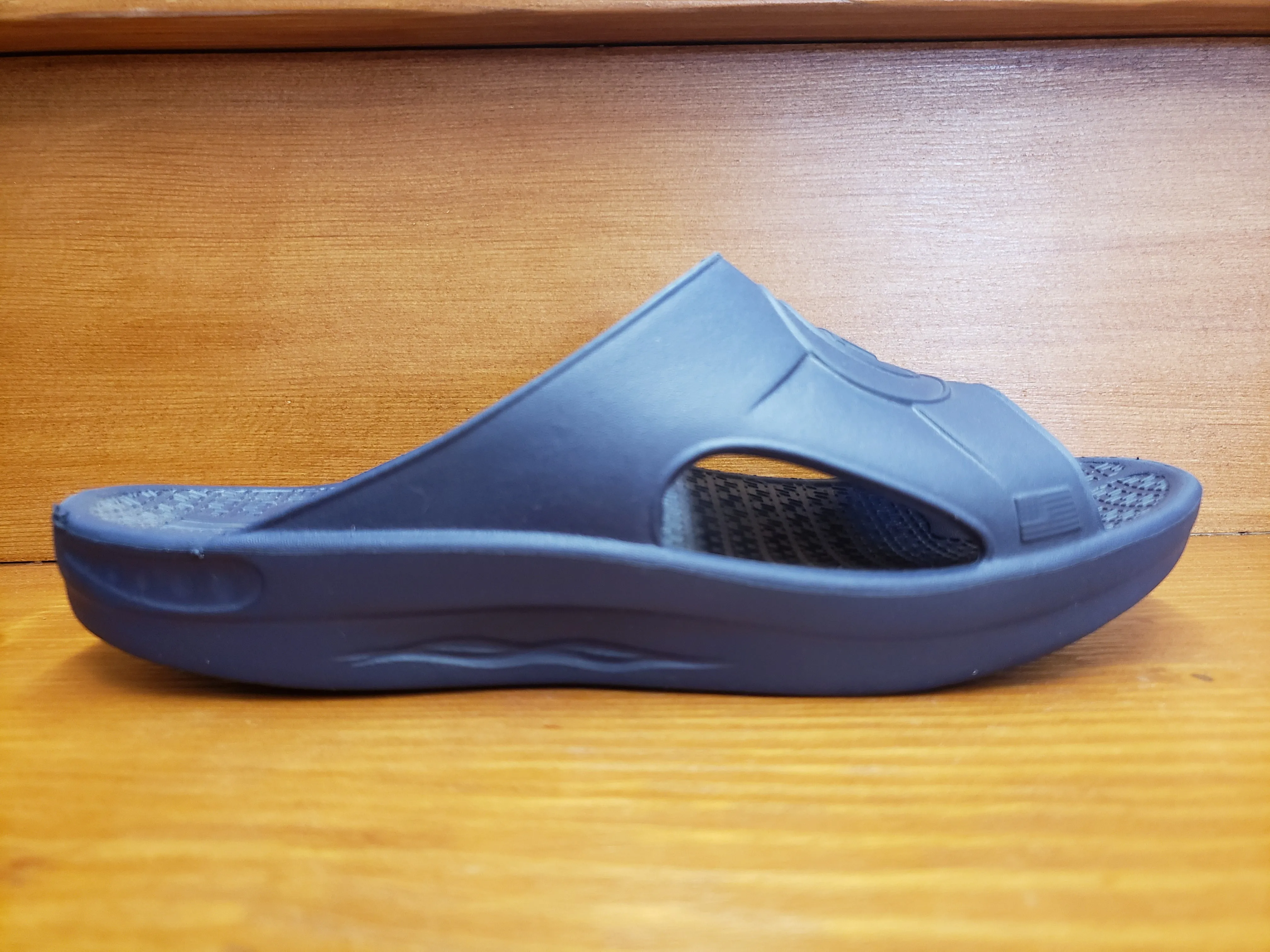 Telic Slide Ocean